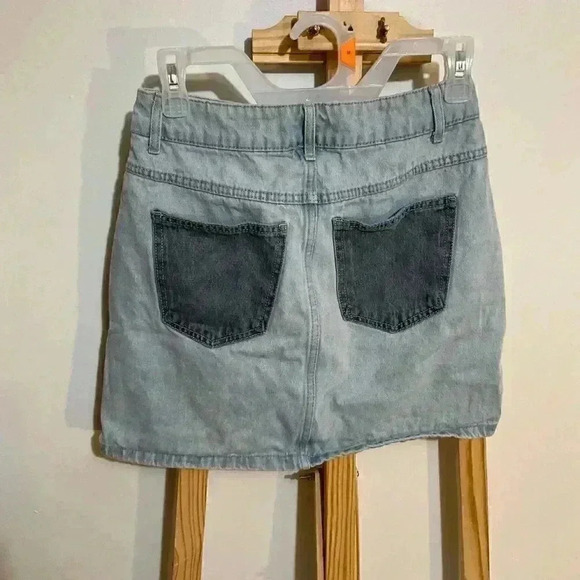 Wild fable size 0 jeans mini skirt - Picture 4 of 6